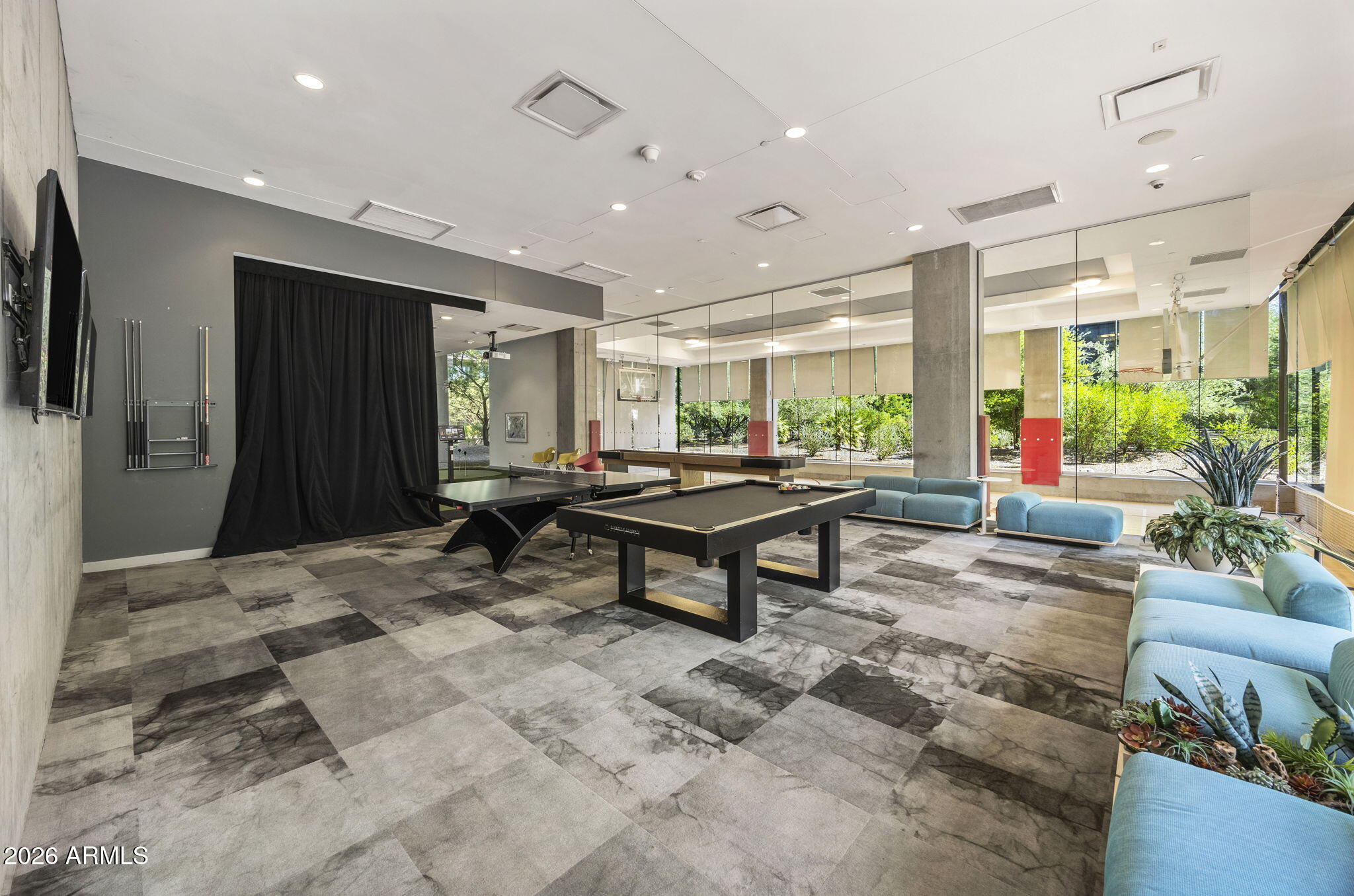 7120 E KIERLAND Boulevard 403