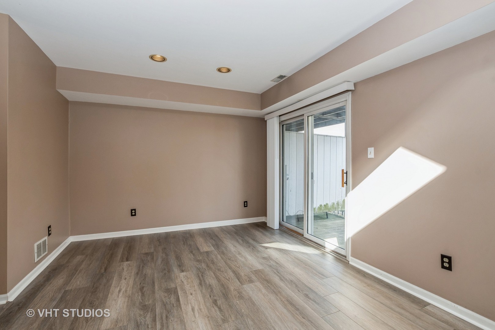 5602 W Von Avenue Unit: B