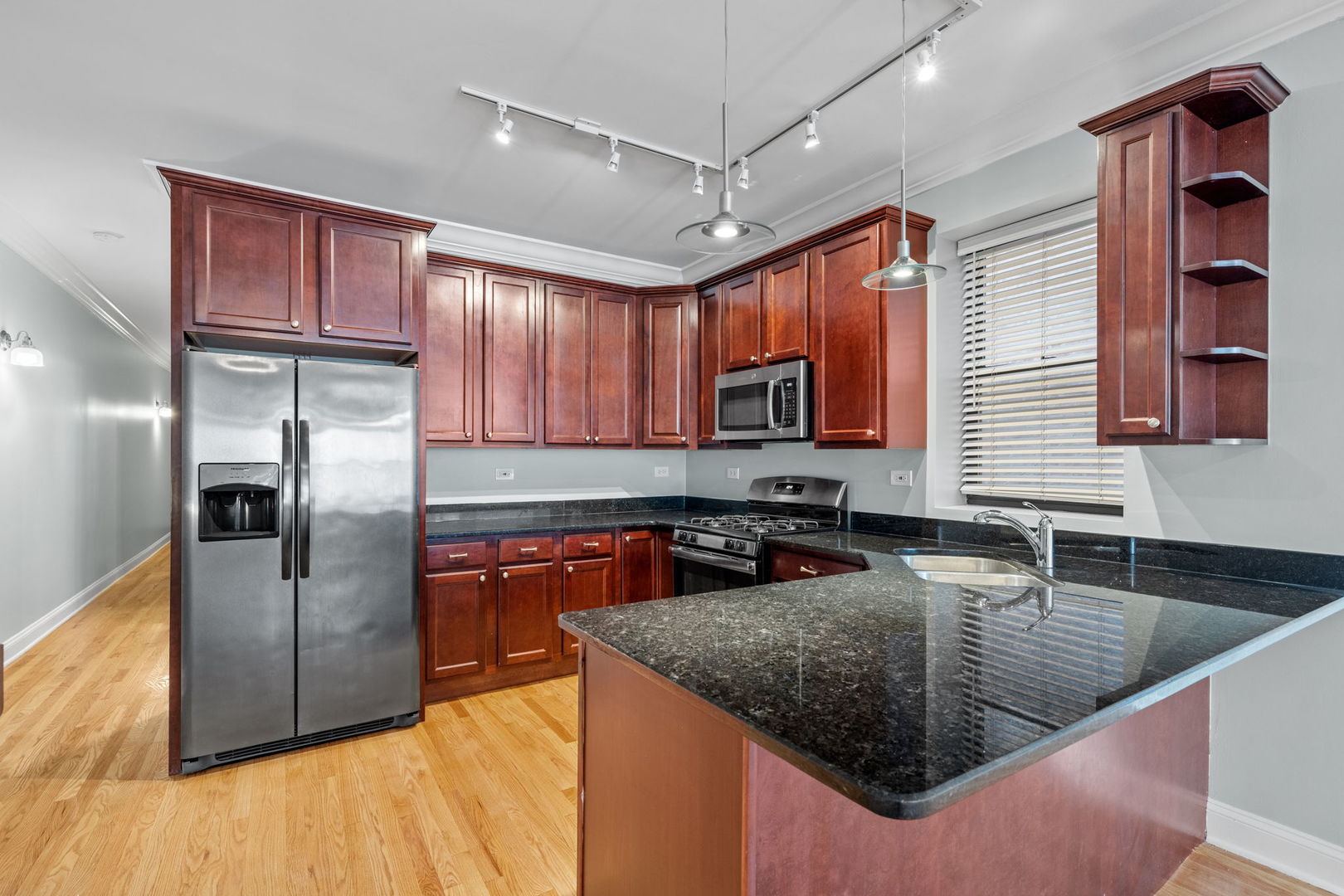 4036 S Calumet Avenue Unit: 1N