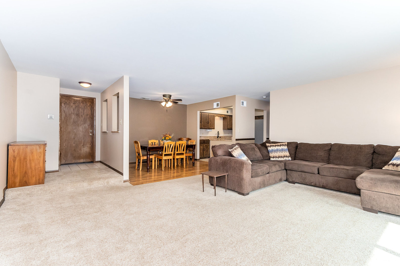 417 MANOR Court Unit: D