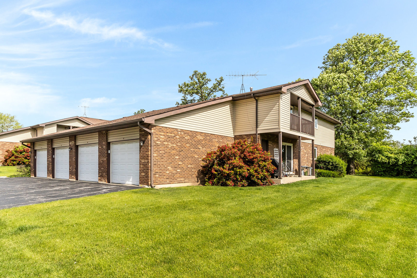 417 MANOR Court Unit: D