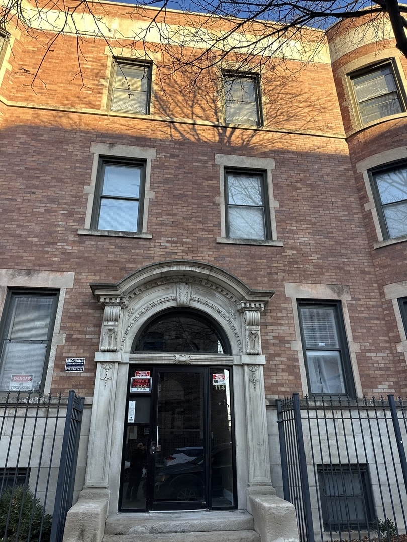 112 E 50th Street Unit: 1W