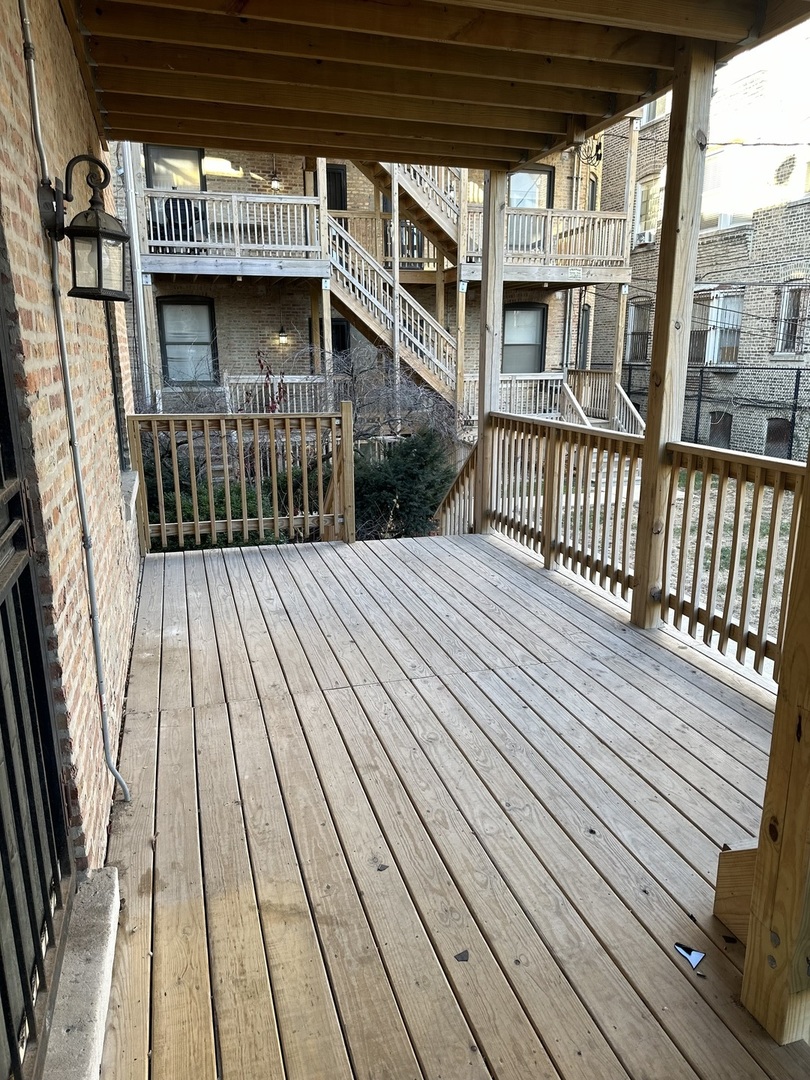 112 E 50th Street Unit: 1W