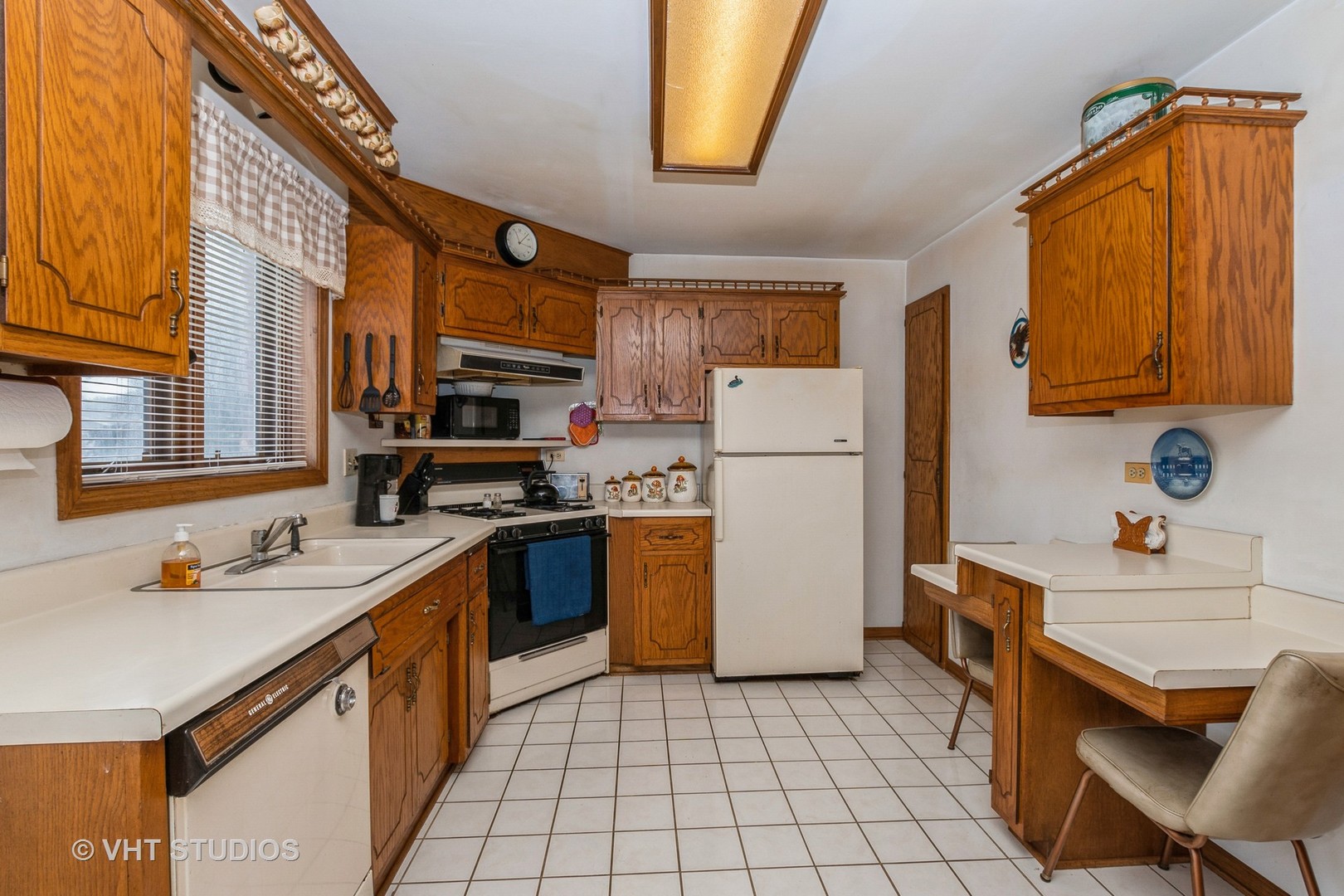 6404 Peachtree Court Unit: 1