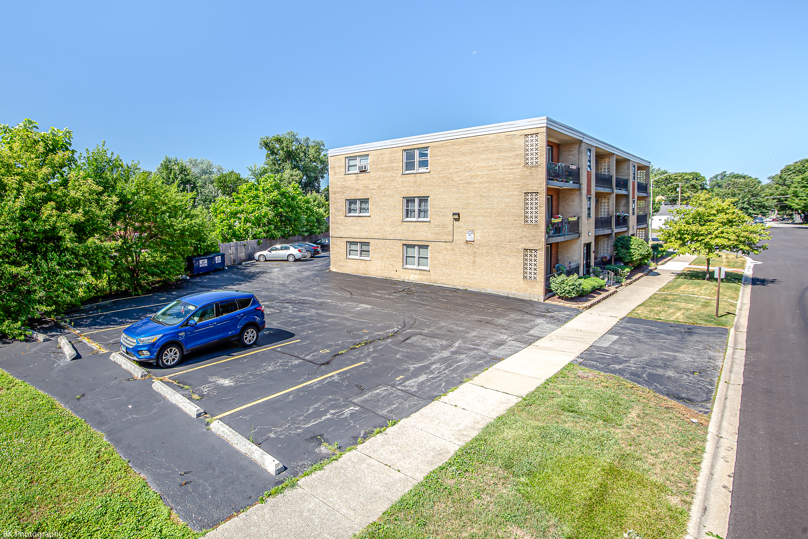5317 W 96th Street Unit: 6