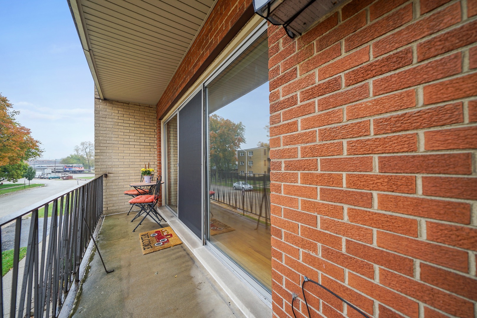 5317 W 96th Street Unit: 6