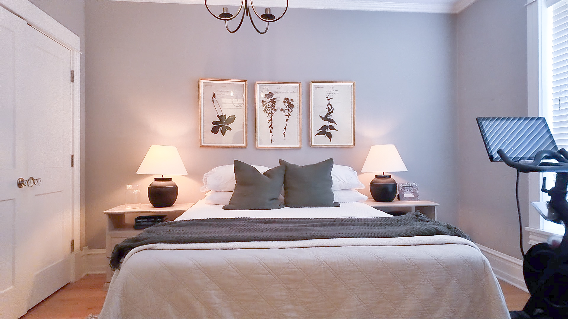 2253 N BURLING Street Unit: 3