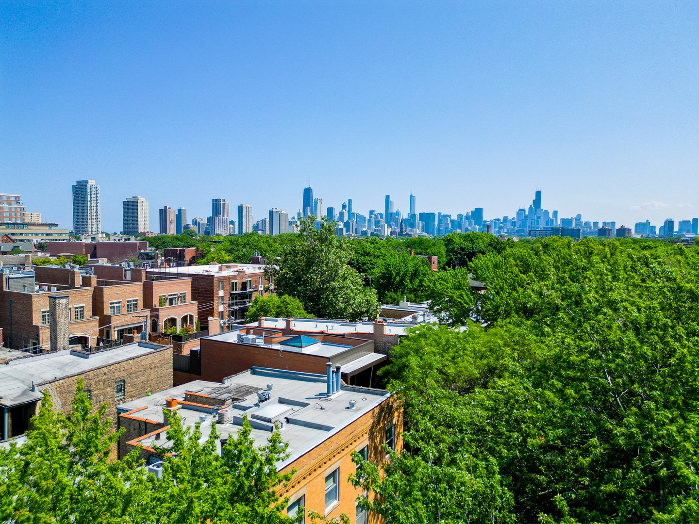 2253 N BURLING Street Unit: 3