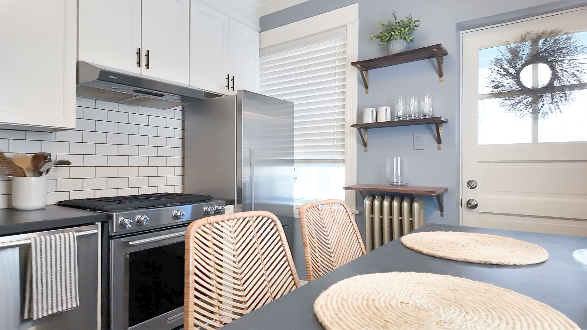 2253 N BURLING Street Unit: 3