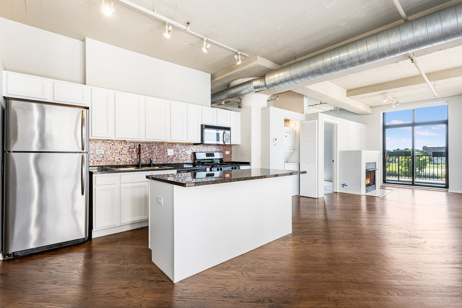 1525 S Sangamon Street Unit: 309