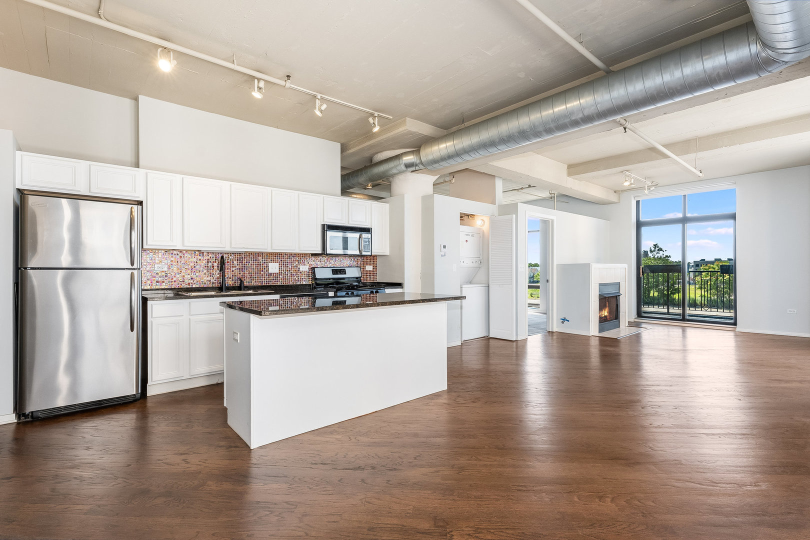 1525 S Sangamon Street Unit: 309