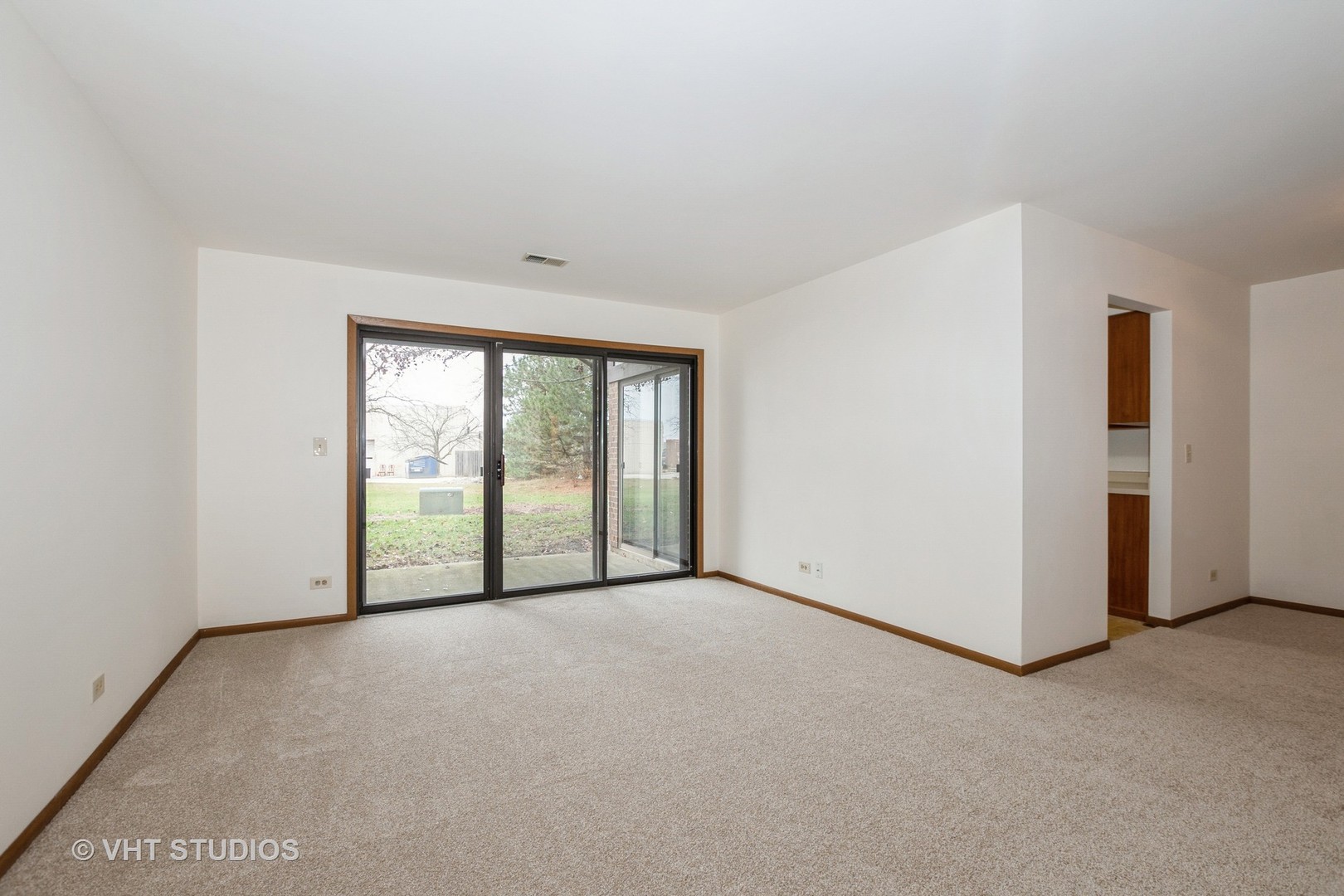 9311 Montgomery Drive Unit: 157