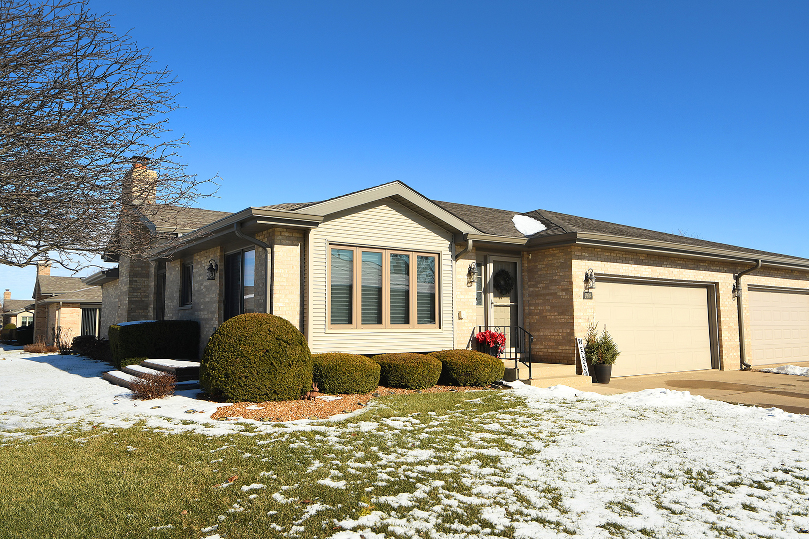 1904 Foxwood Drive