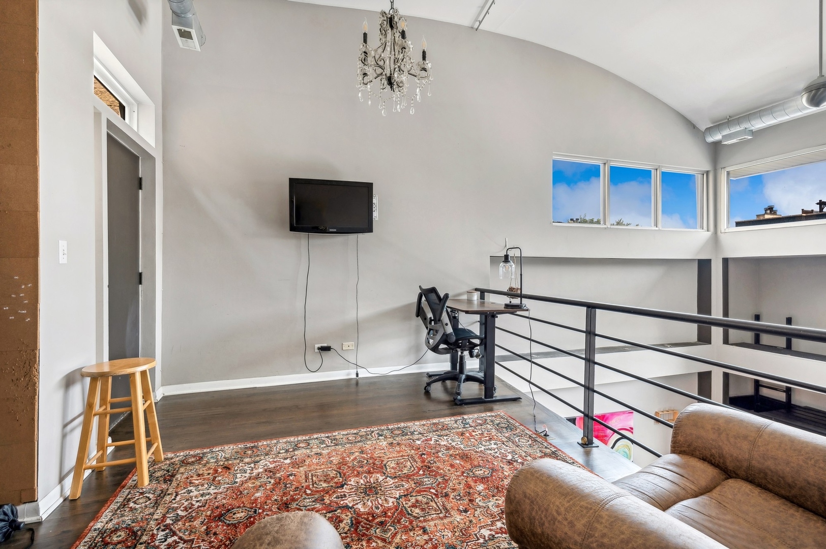 1302 N GREENVIEW Avenue Unit: 3