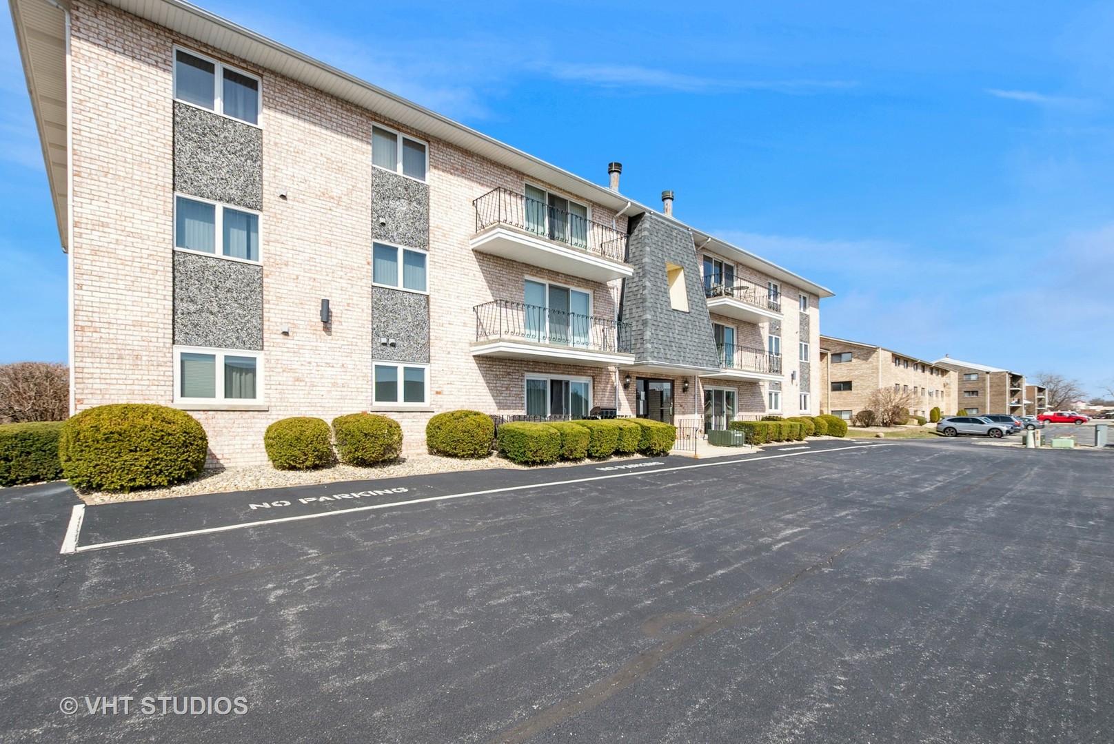 7405 Tiffany Drive Unit: 3SE