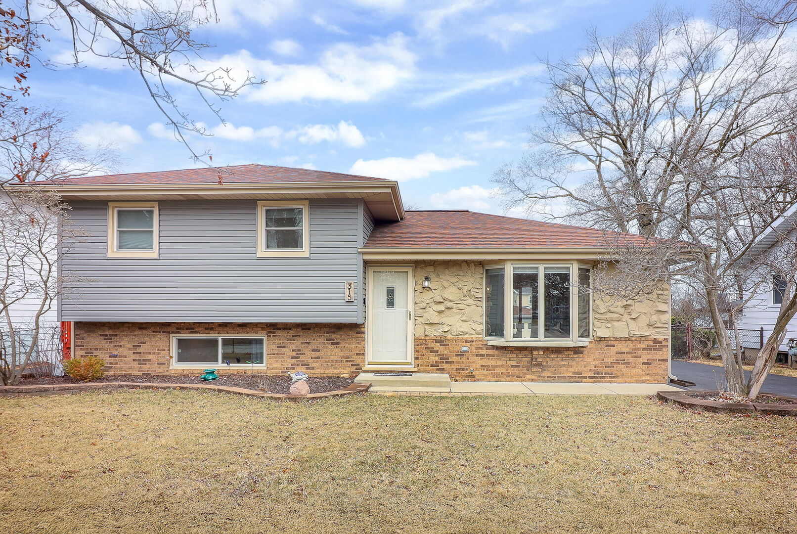315 Rosehill Drive