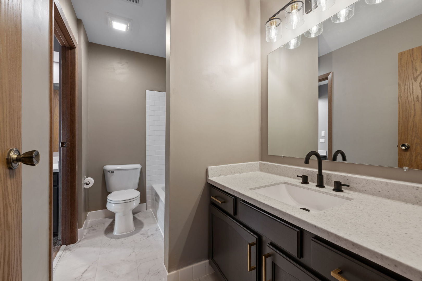9122 Sandpiper Court Unit: 49