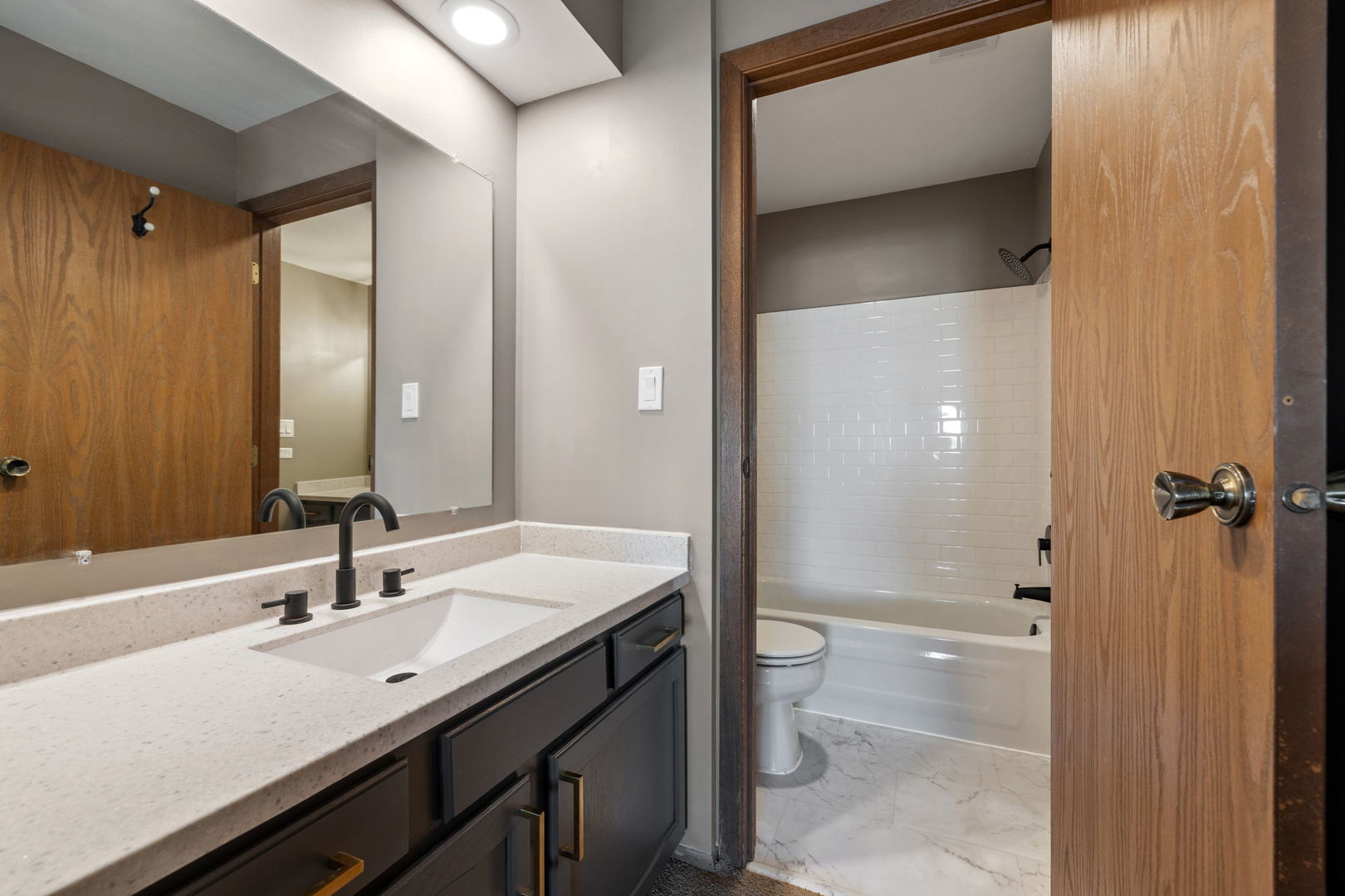 9122 Sandpiper Court Unit: 49