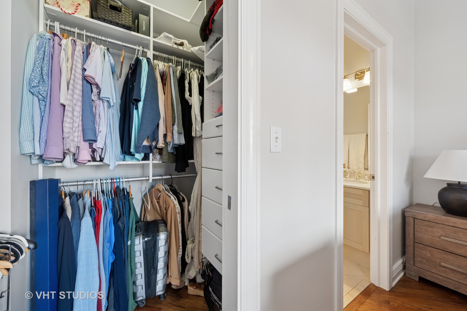 1919 N Kenmore Avenue Unit: 2