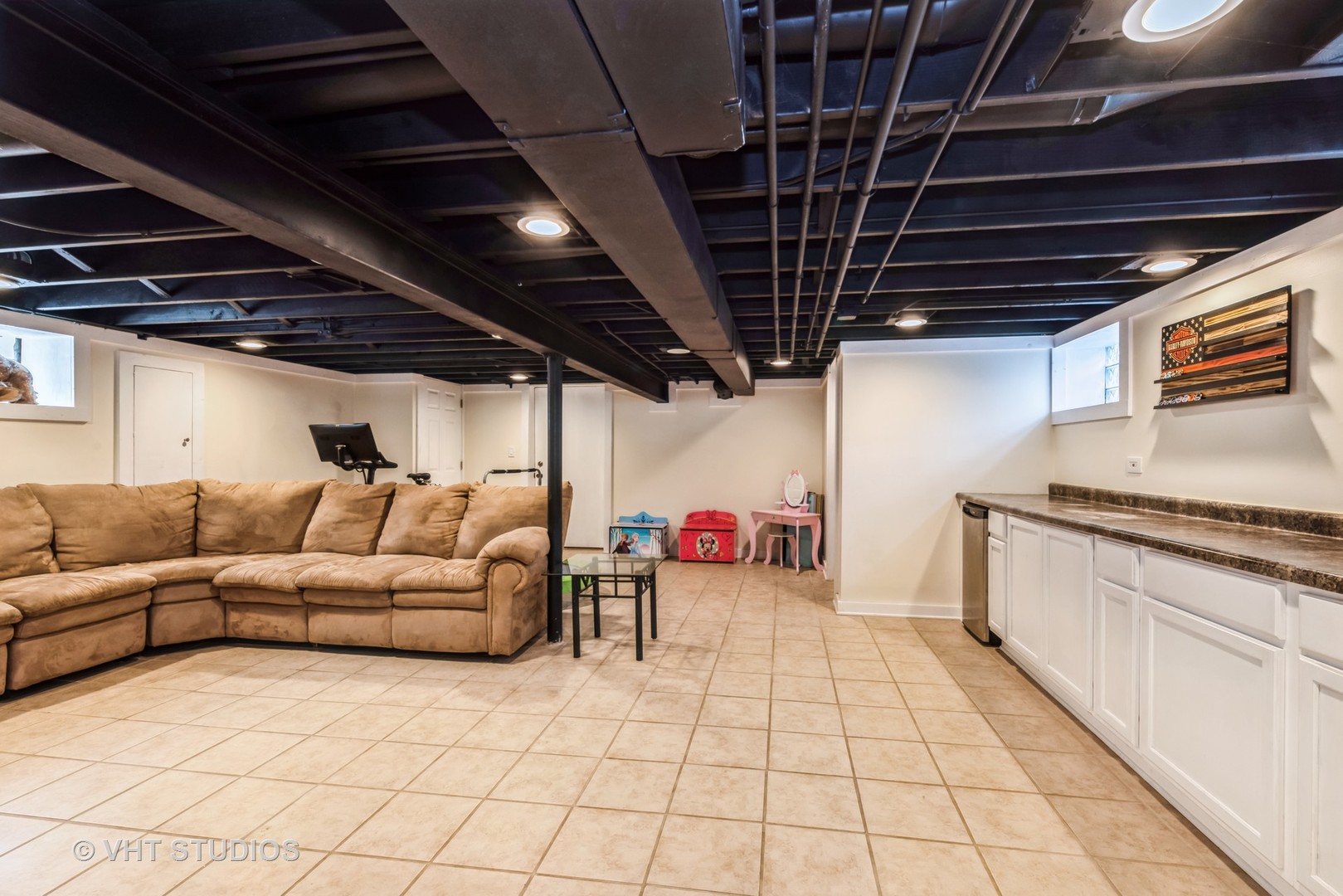 9524 S 50th Court