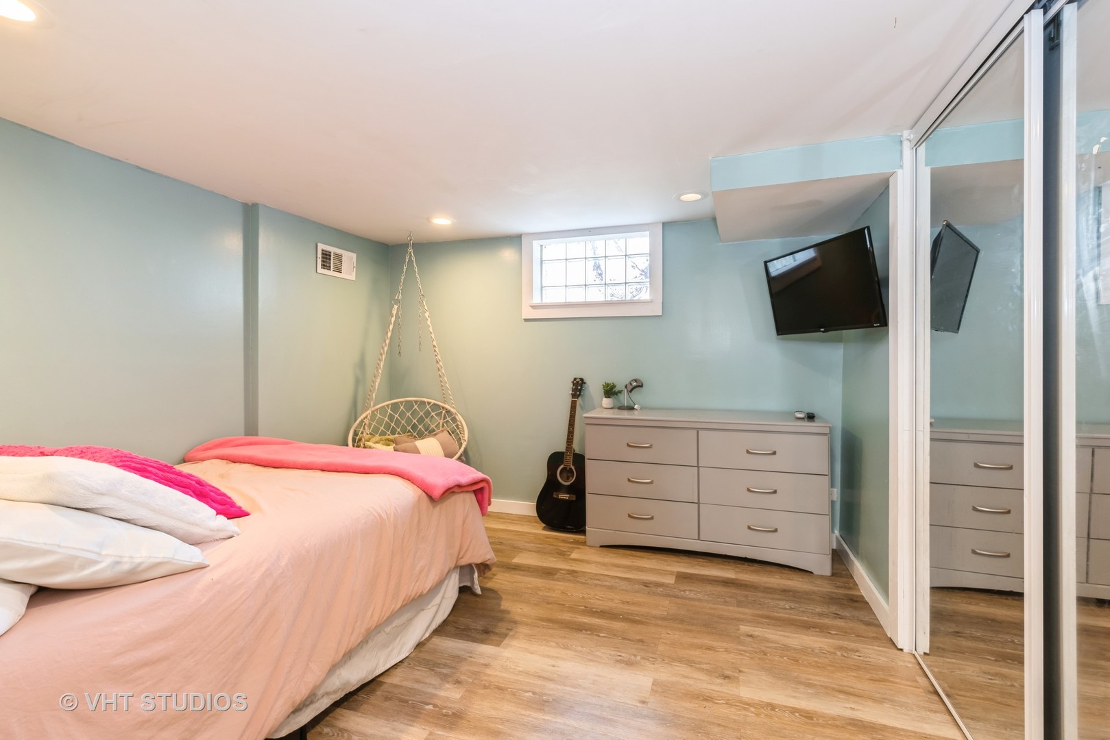 9524 S 50th Court