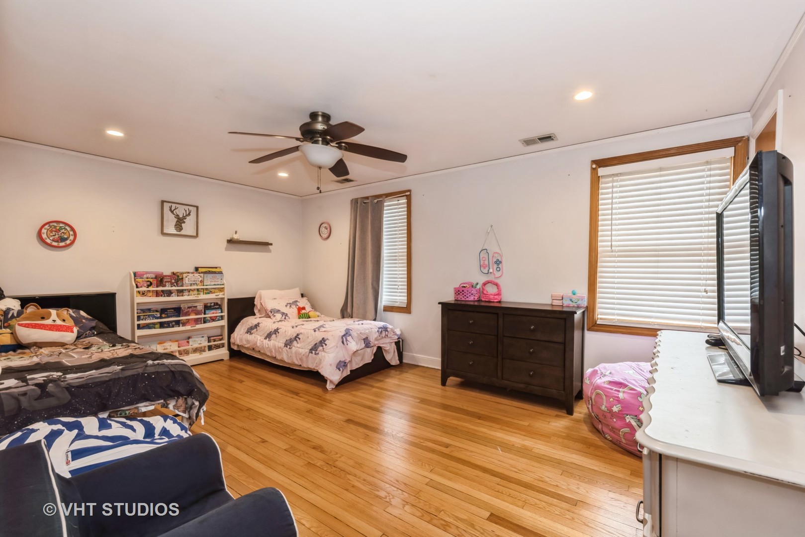 9524 S 50th Court