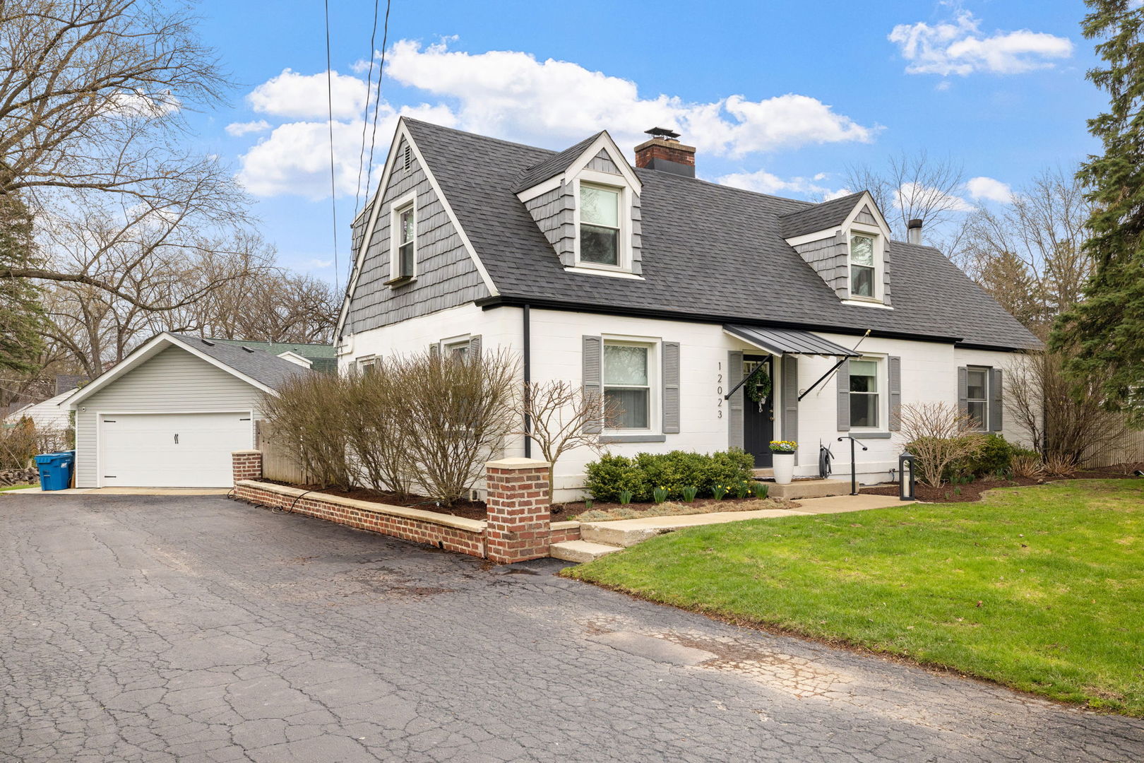 12023 S 70th Court