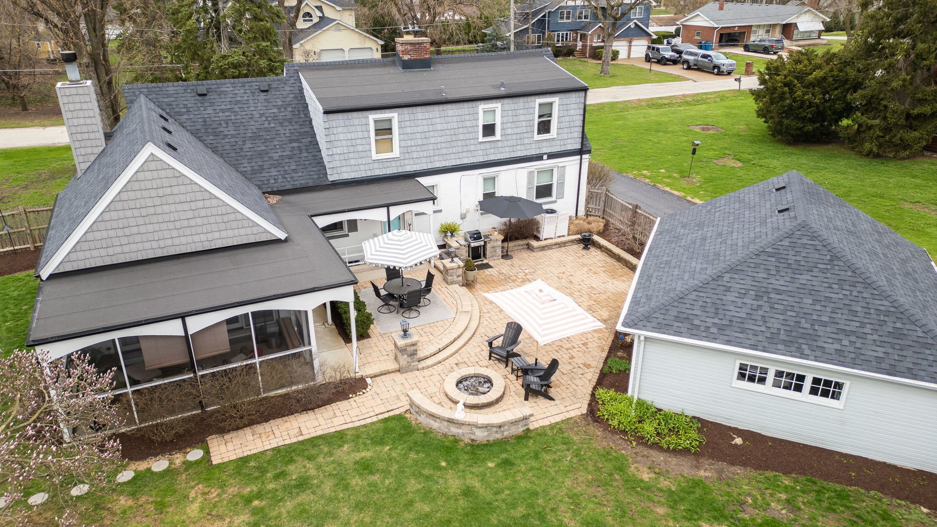 12023 S 70th Court