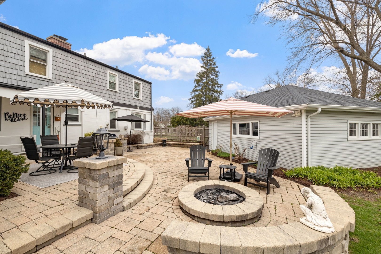 12023 S 70th Court