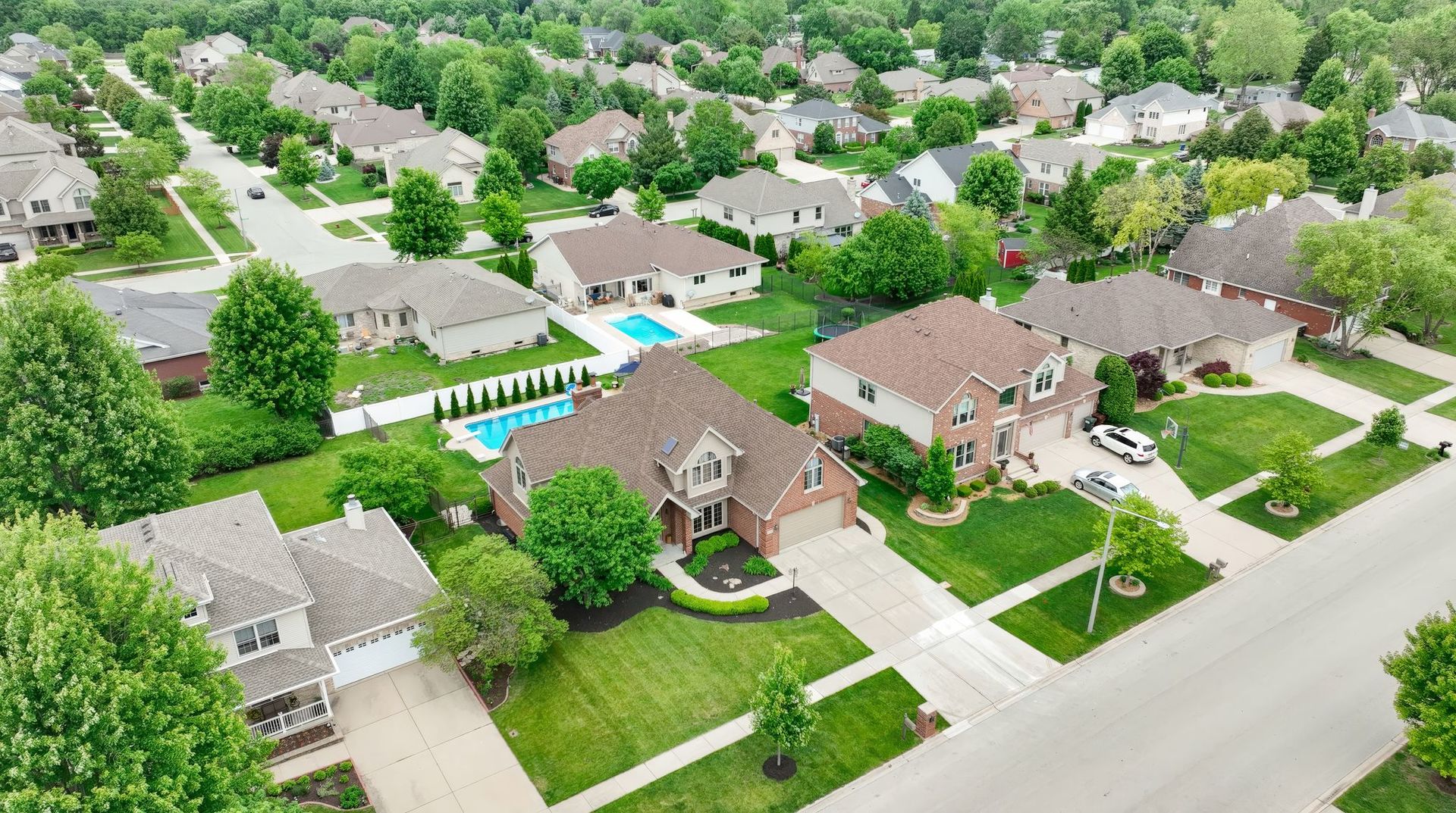 373 W Joliet Highway