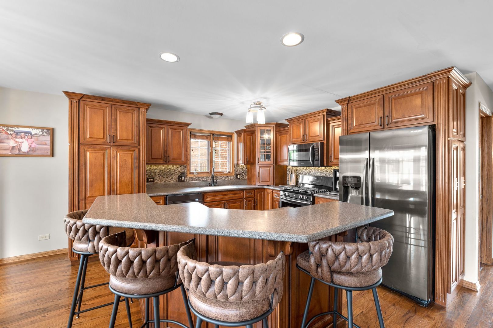 373 W Joliet Highway