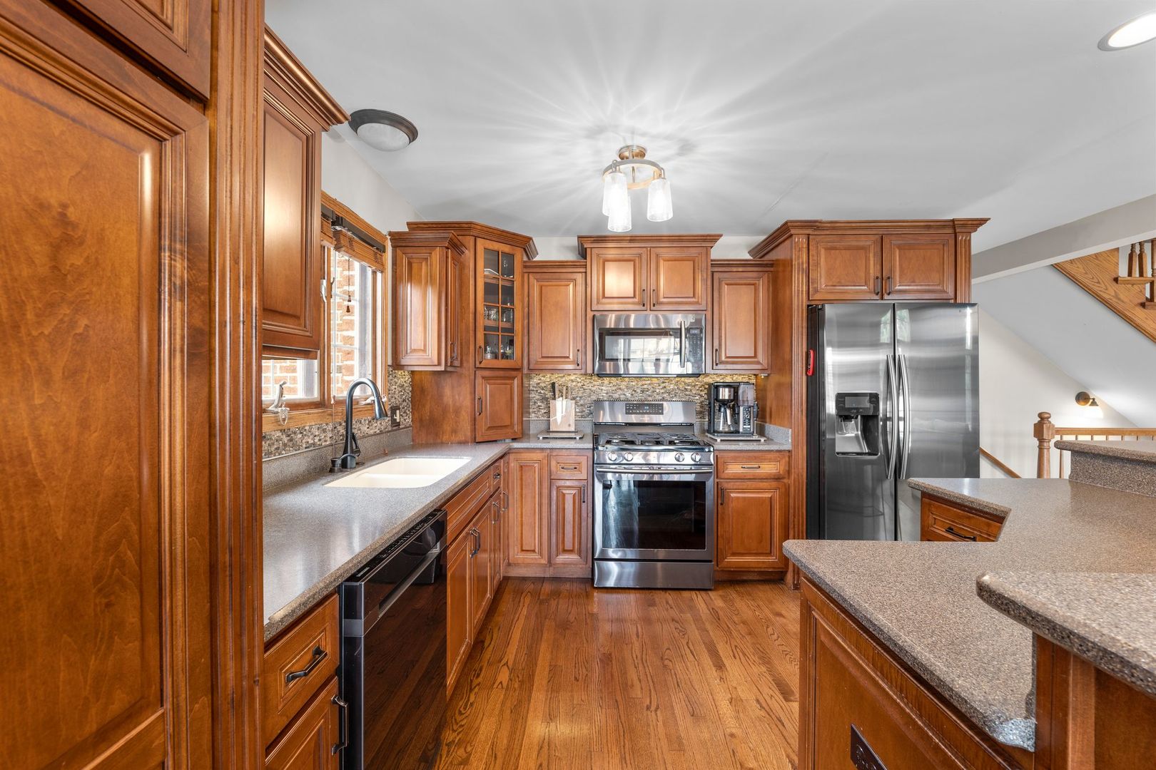 373 W Joliet Highway