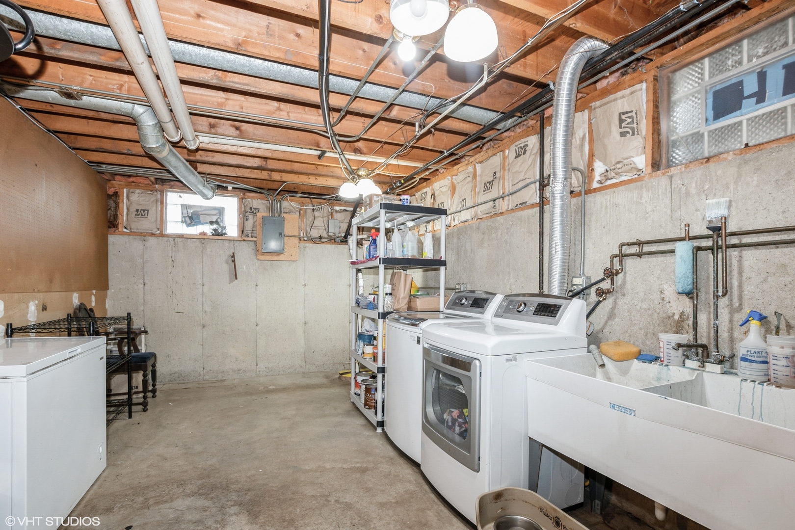 1233 TIMBER Place