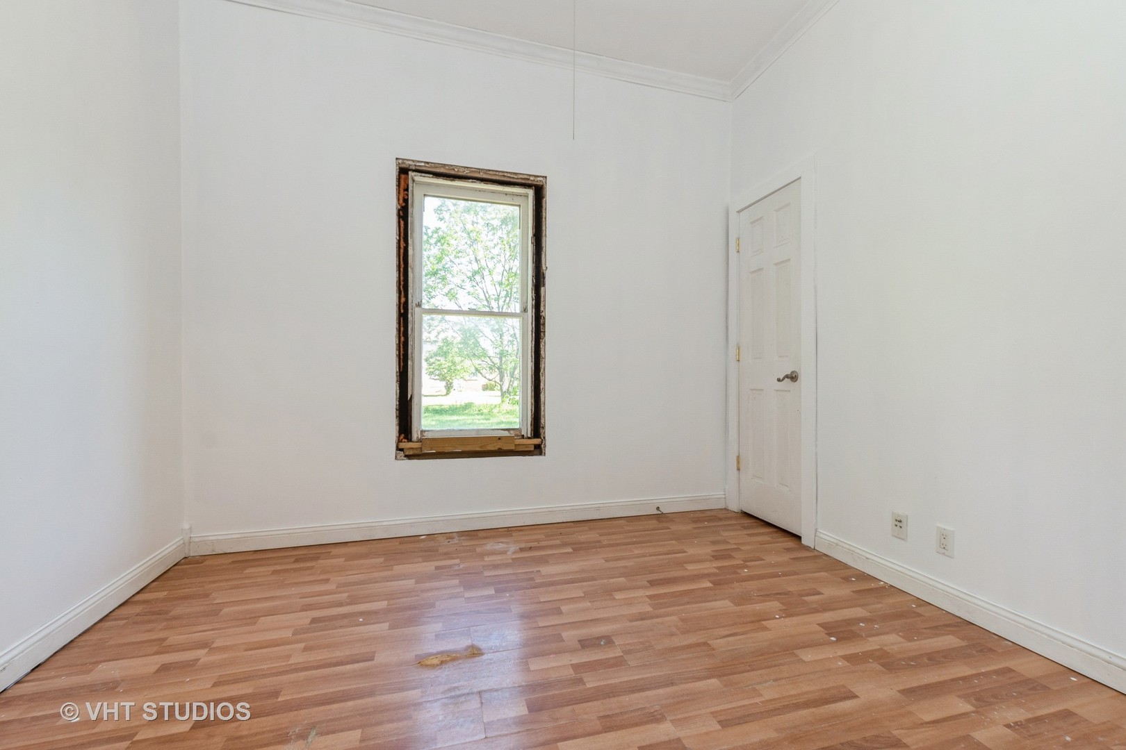 411 Pleasant Street