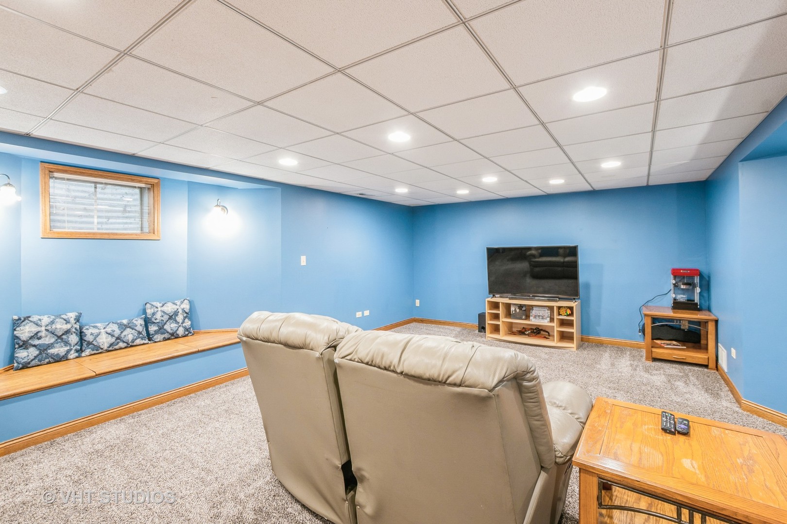 8011 NIELSEN Drive