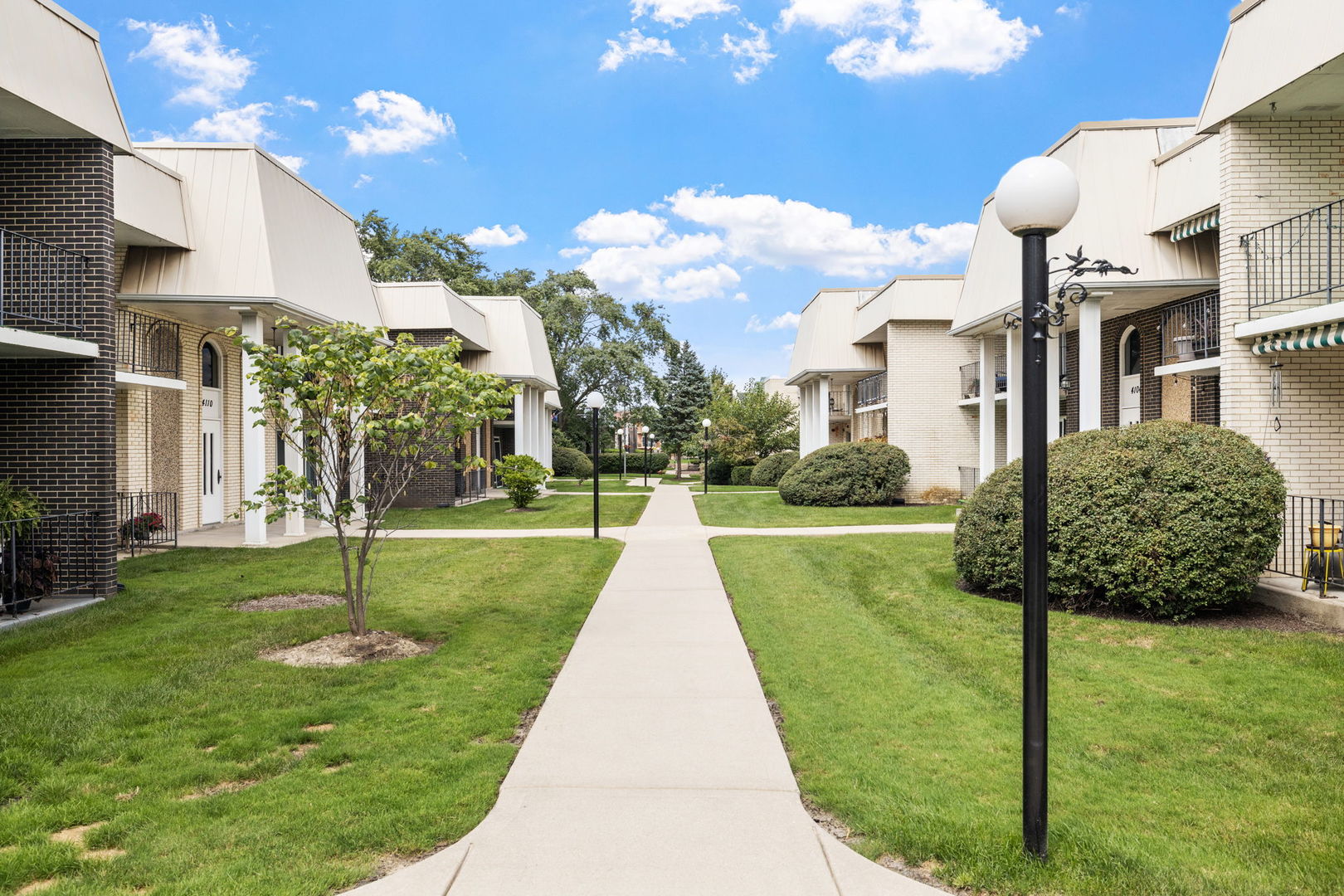 4114 W 99th Street Unit: C
