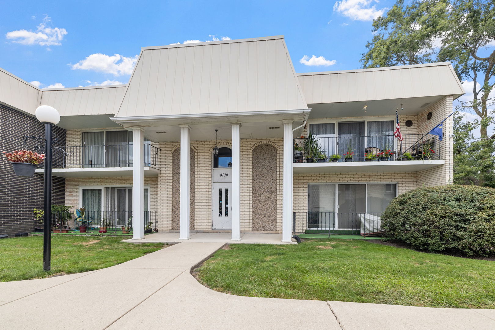 4114 W 99th Street Unit: C
