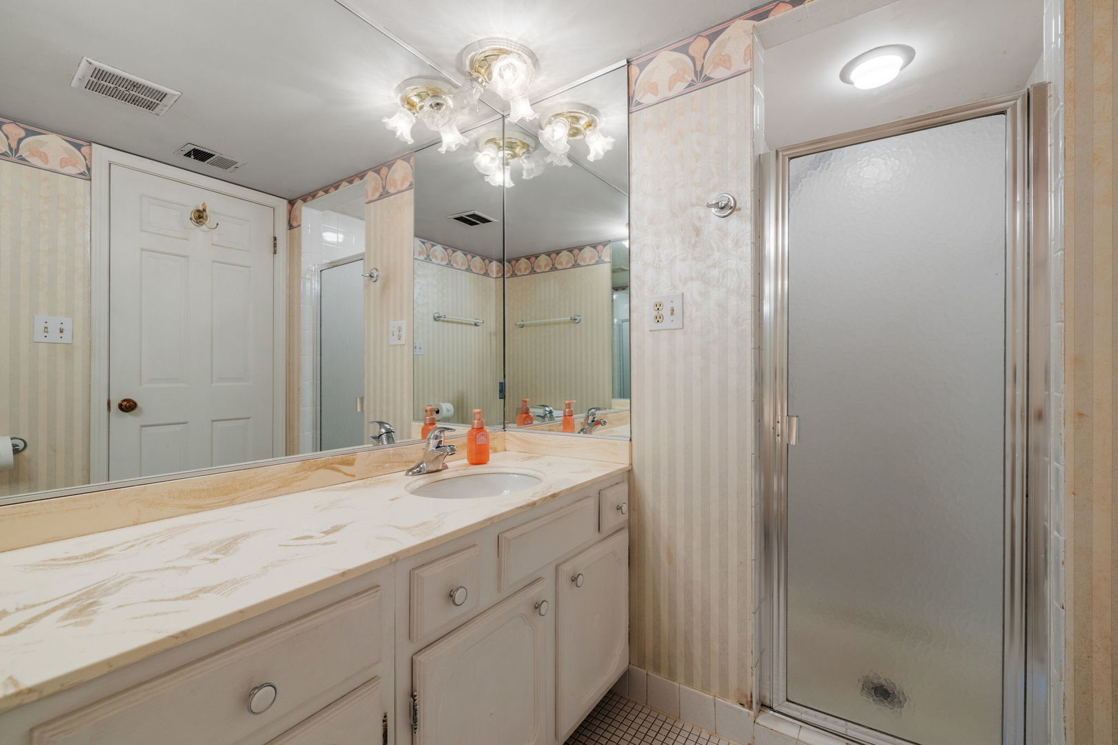 4114 W 99th Street Unit: C