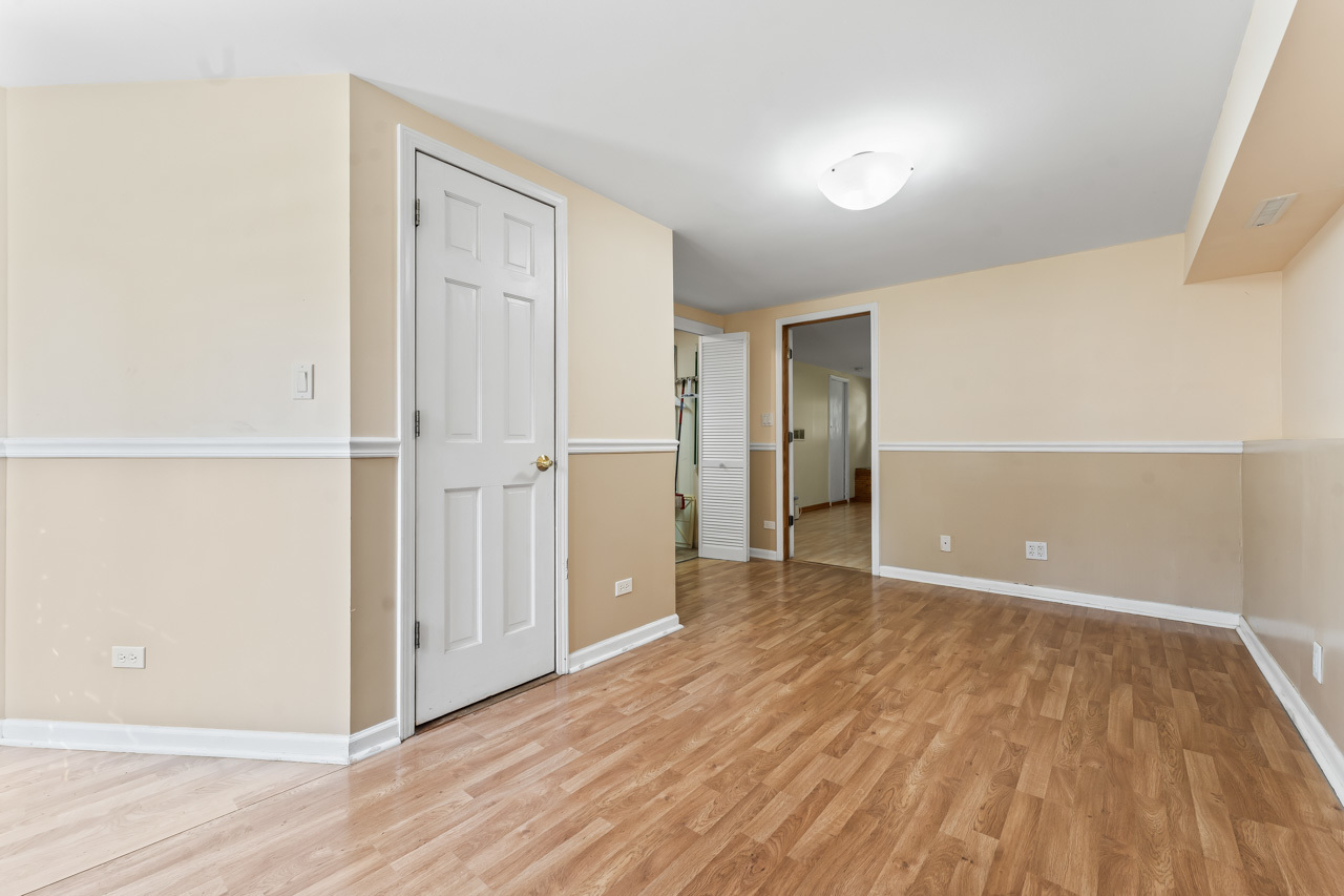 22W351 Birchwood Drive