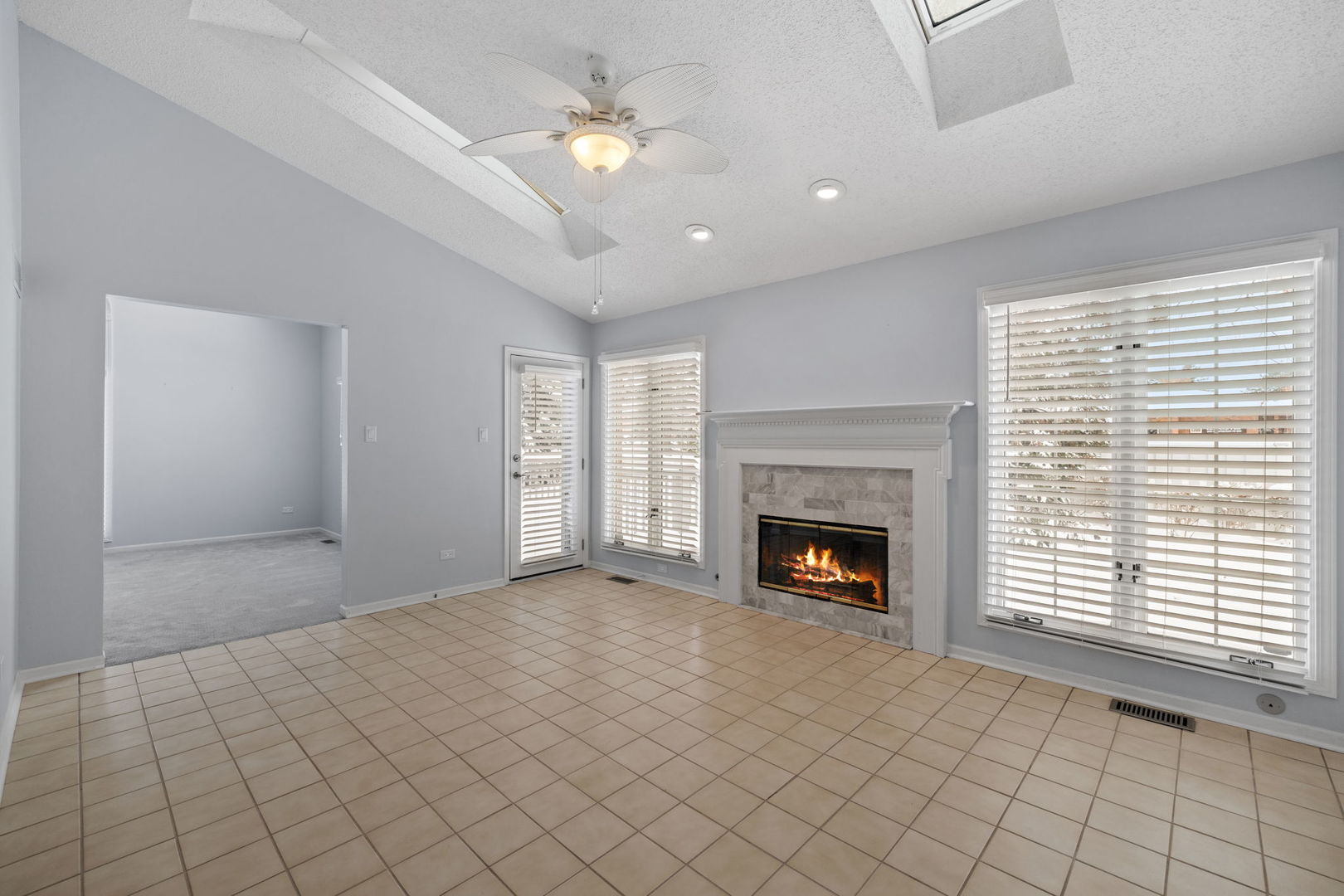 15301 Wilshire Drive