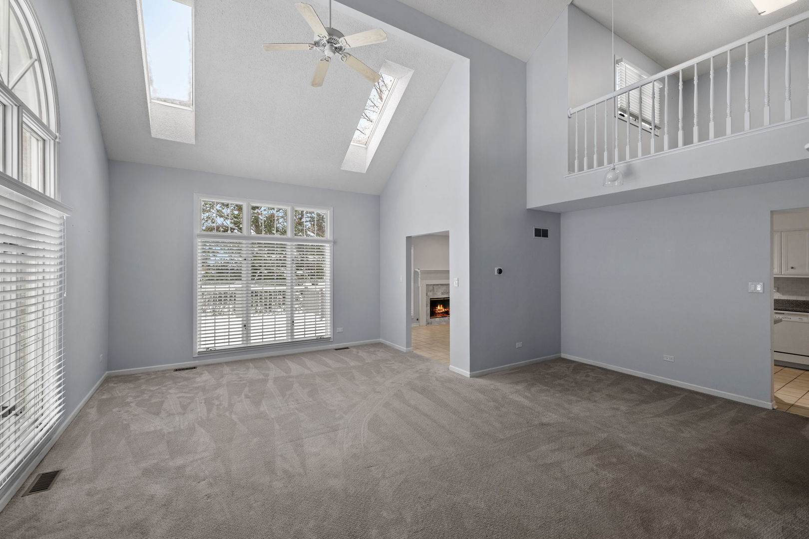 15301 Wilshire Drive