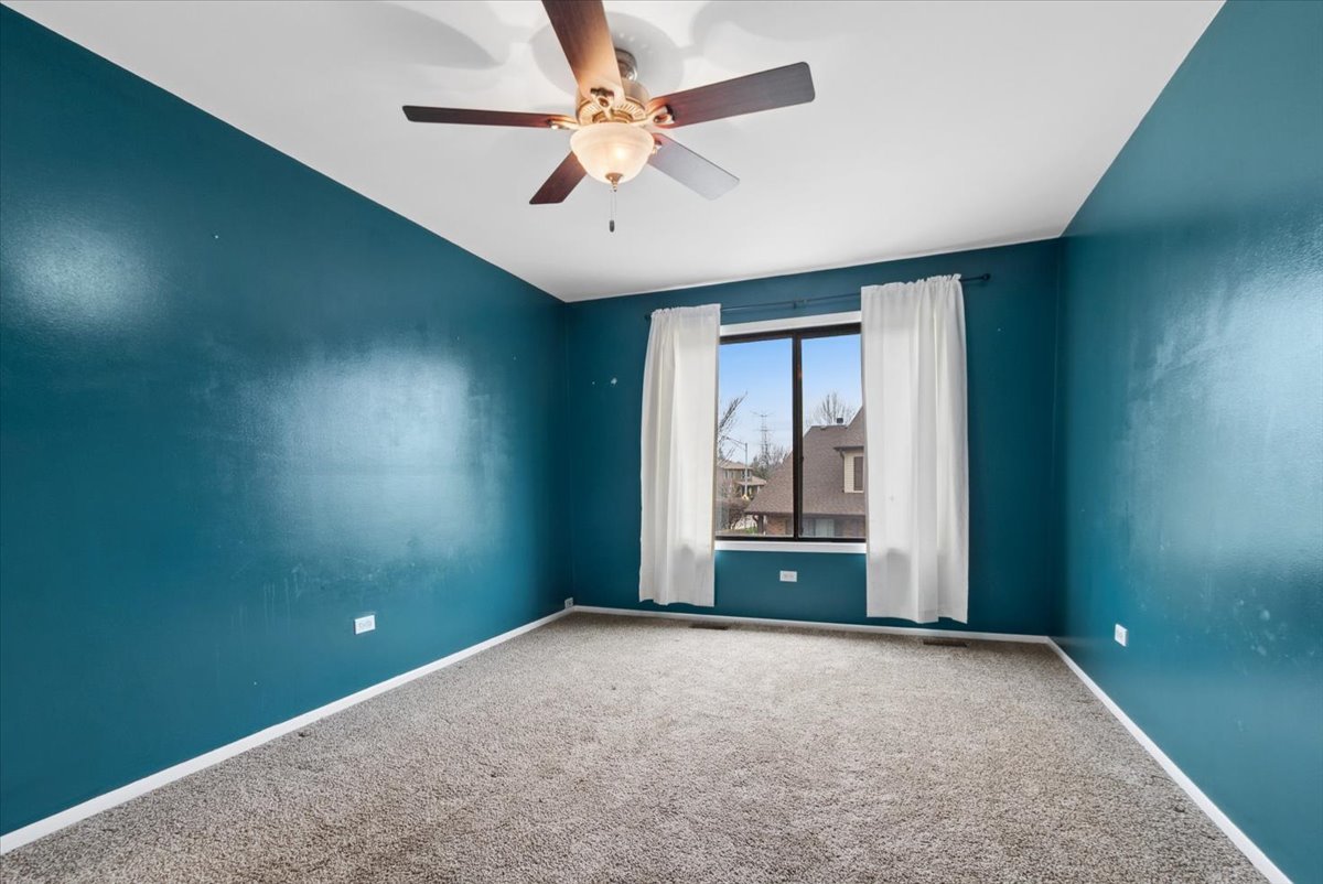 9239 Hartwood Court Unit: 0