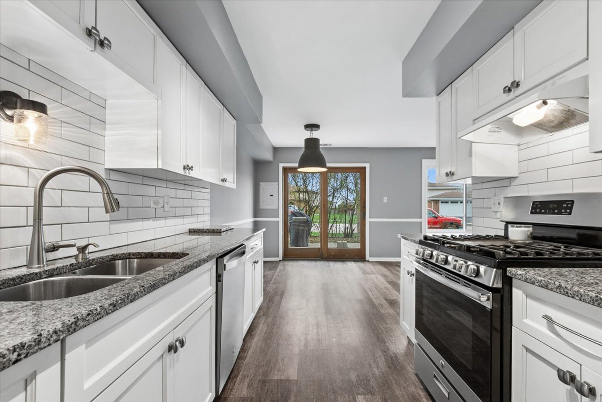 9239 Hartwood Court Unit: 0