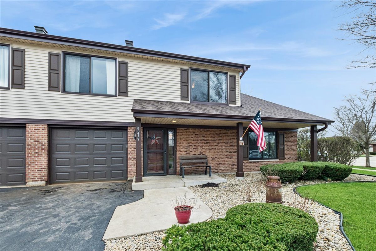 9239 Hartwood Court Unit: 0