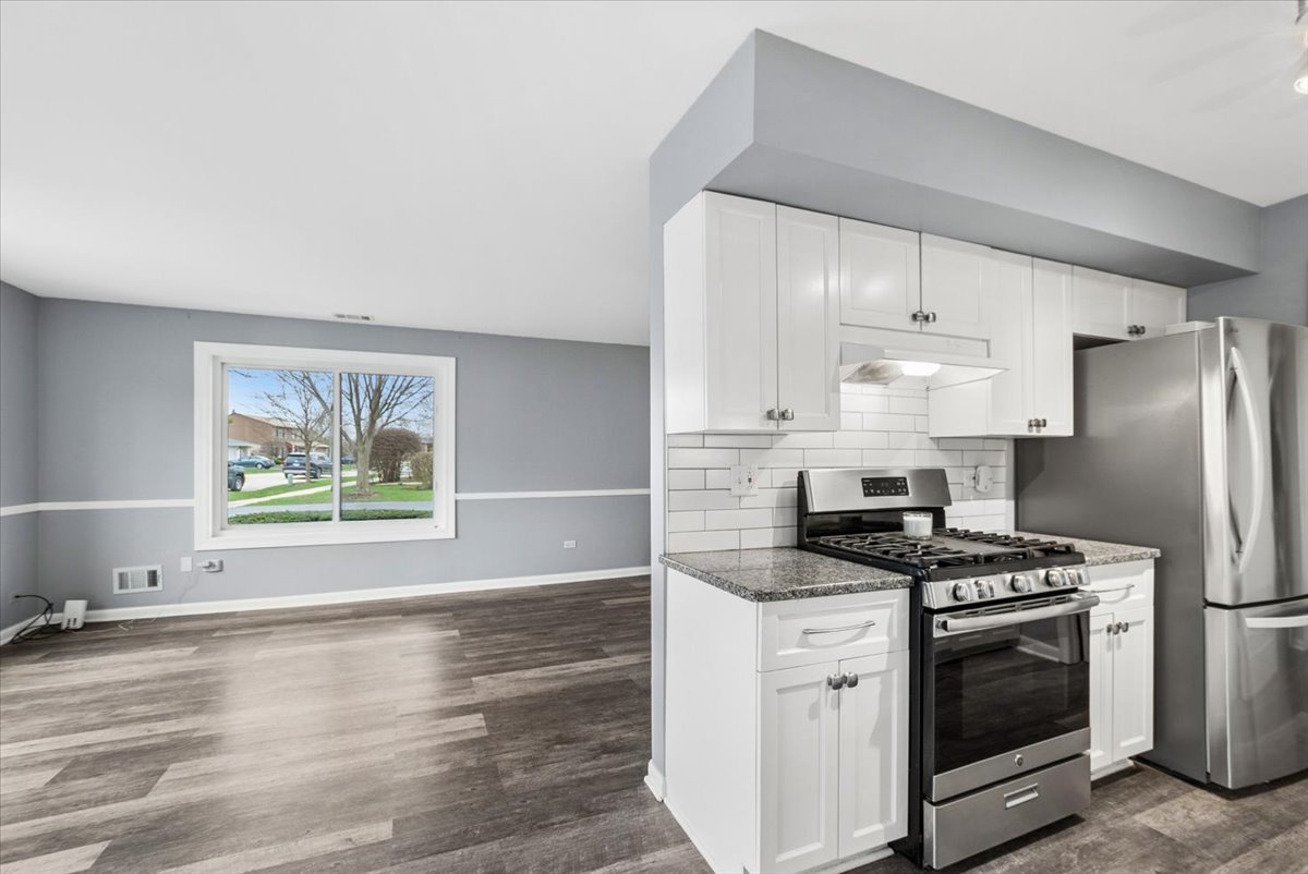 9239 Hartwood Court Unit: 0