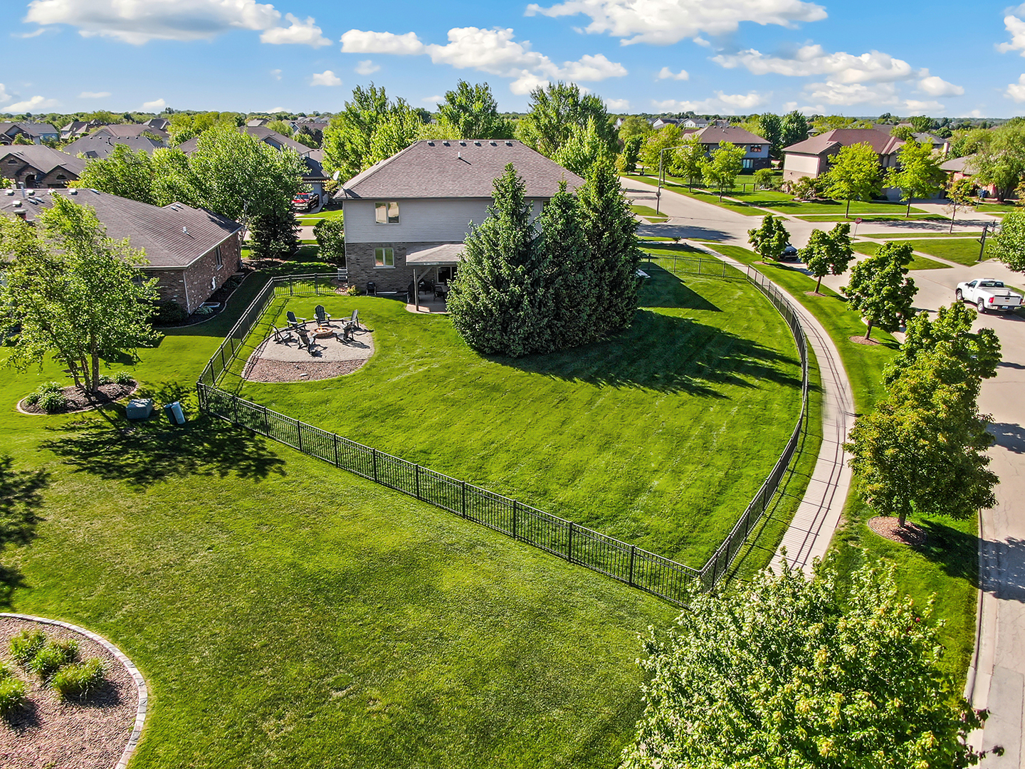 2806 Cole Lane