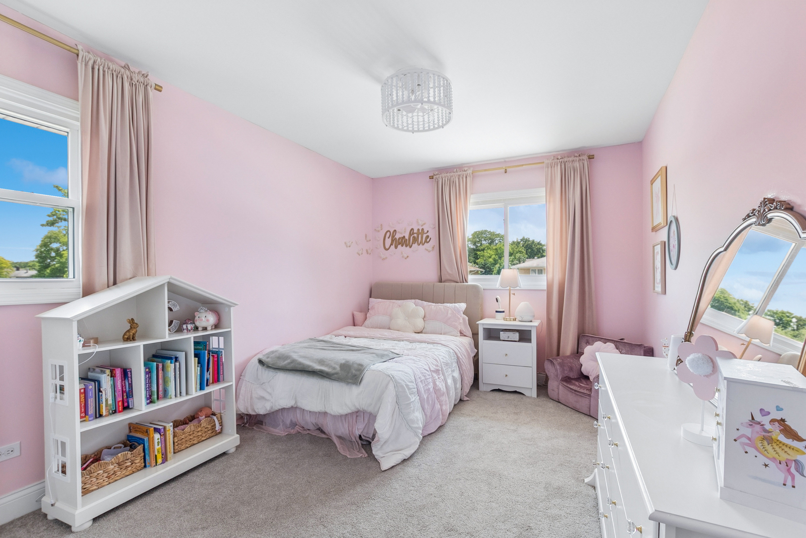 15321 Oak Road