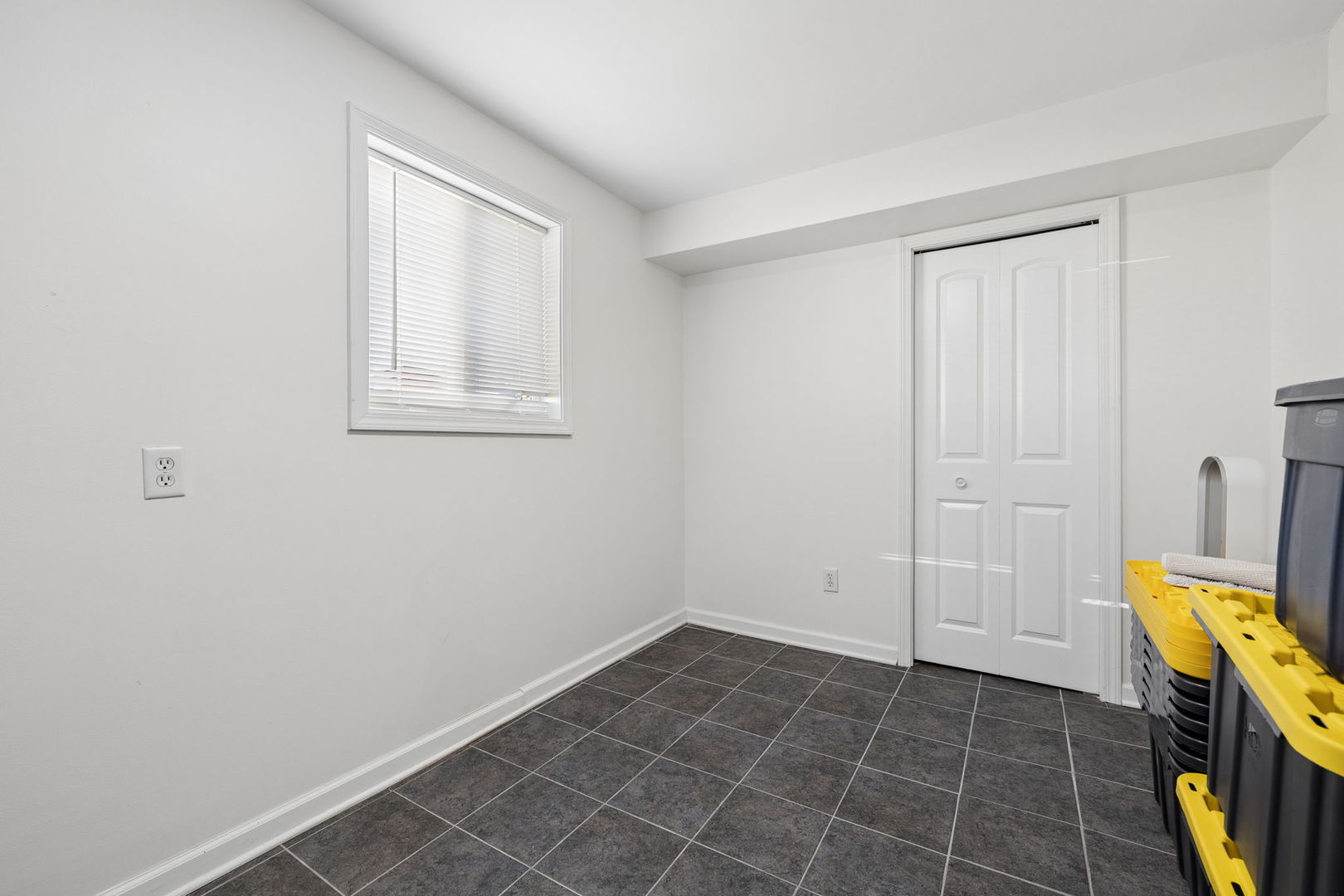 4343 Henry Street