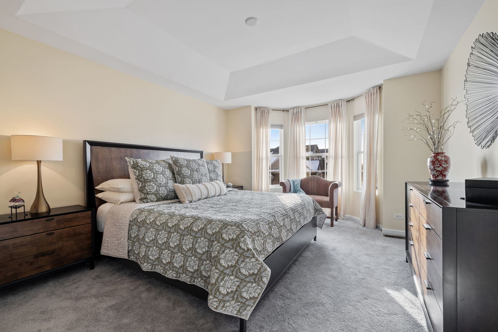 10592 W 154th Place