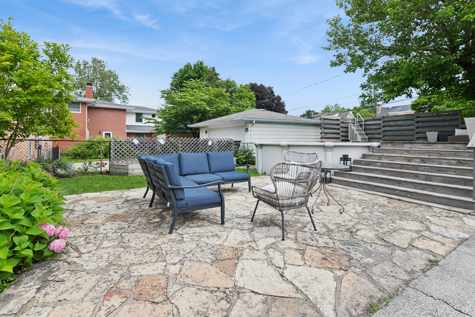10155 S Clifton Park Avenue